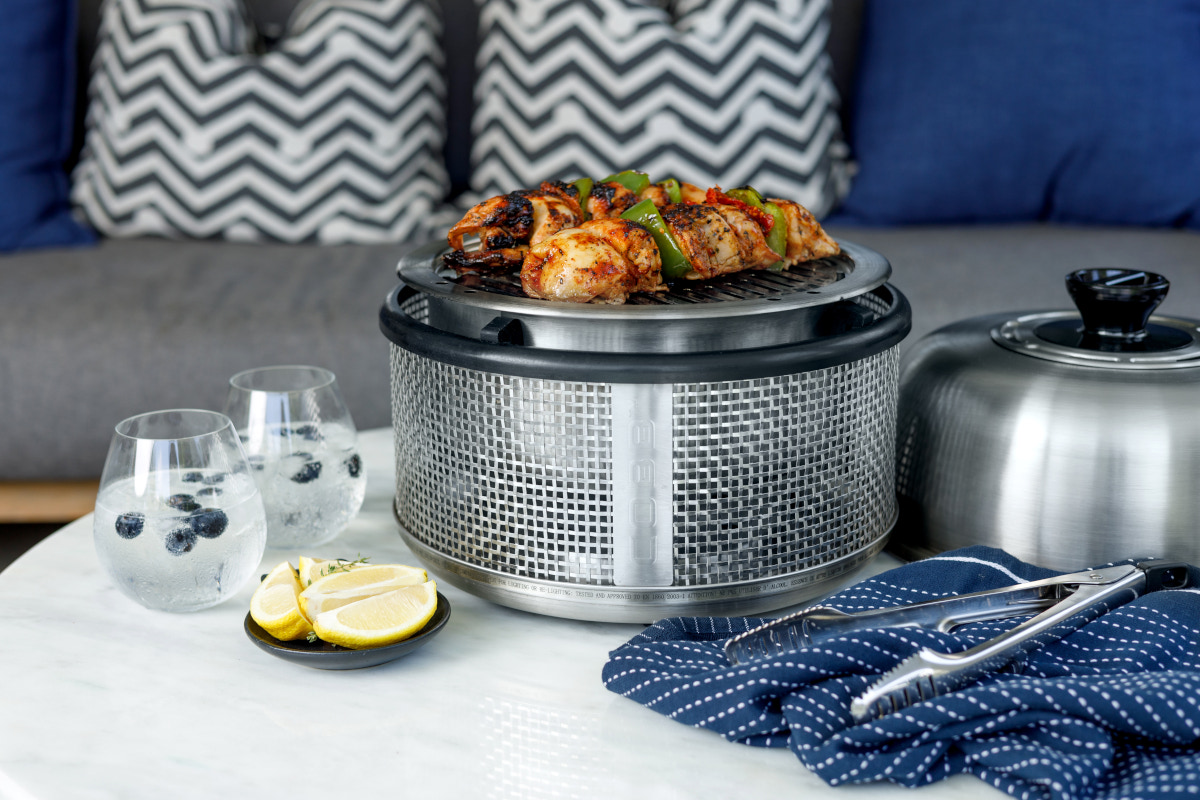 Cobb BBQ Kit ~ Direkt grillen auf dem Cobbgrill ~ 2-teilig von Cobb Cobb BBQ Kit ~ Direkt grillen auf dem Cobbgrill ~ 2-teilig von Cobb