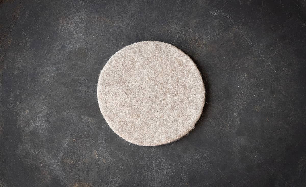 DENK Untersetzer Wolle 13 cm natur für Schmelzfeuer Indoor von DENK Keramik DENK Untersetzer Wolle 13 cm natur für Schmelzfeuer Indoor von DENK Keramik