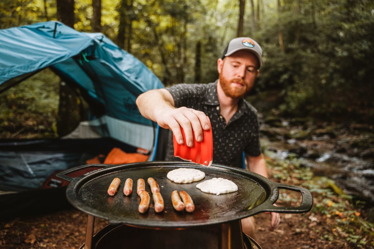 Solo Stove Bonfire Gusseisen-Plancha mit Aufsatz von Solo Stove