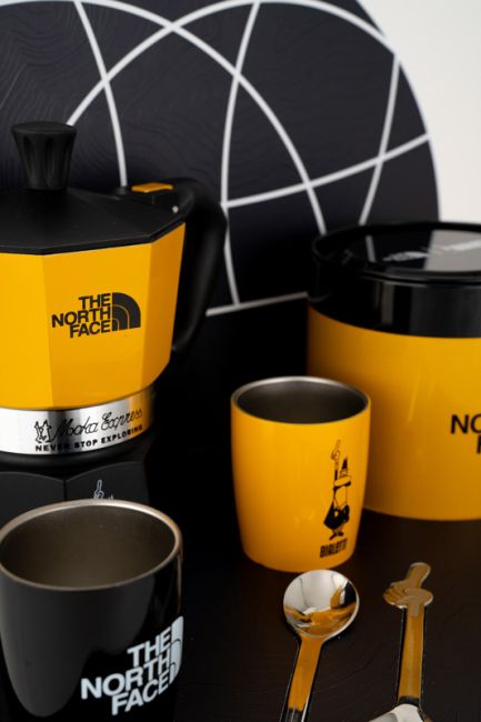 Bialetti The North Face Bialetti Kaffee-Set - Perfekt für Camping & Reisen 7-teilig