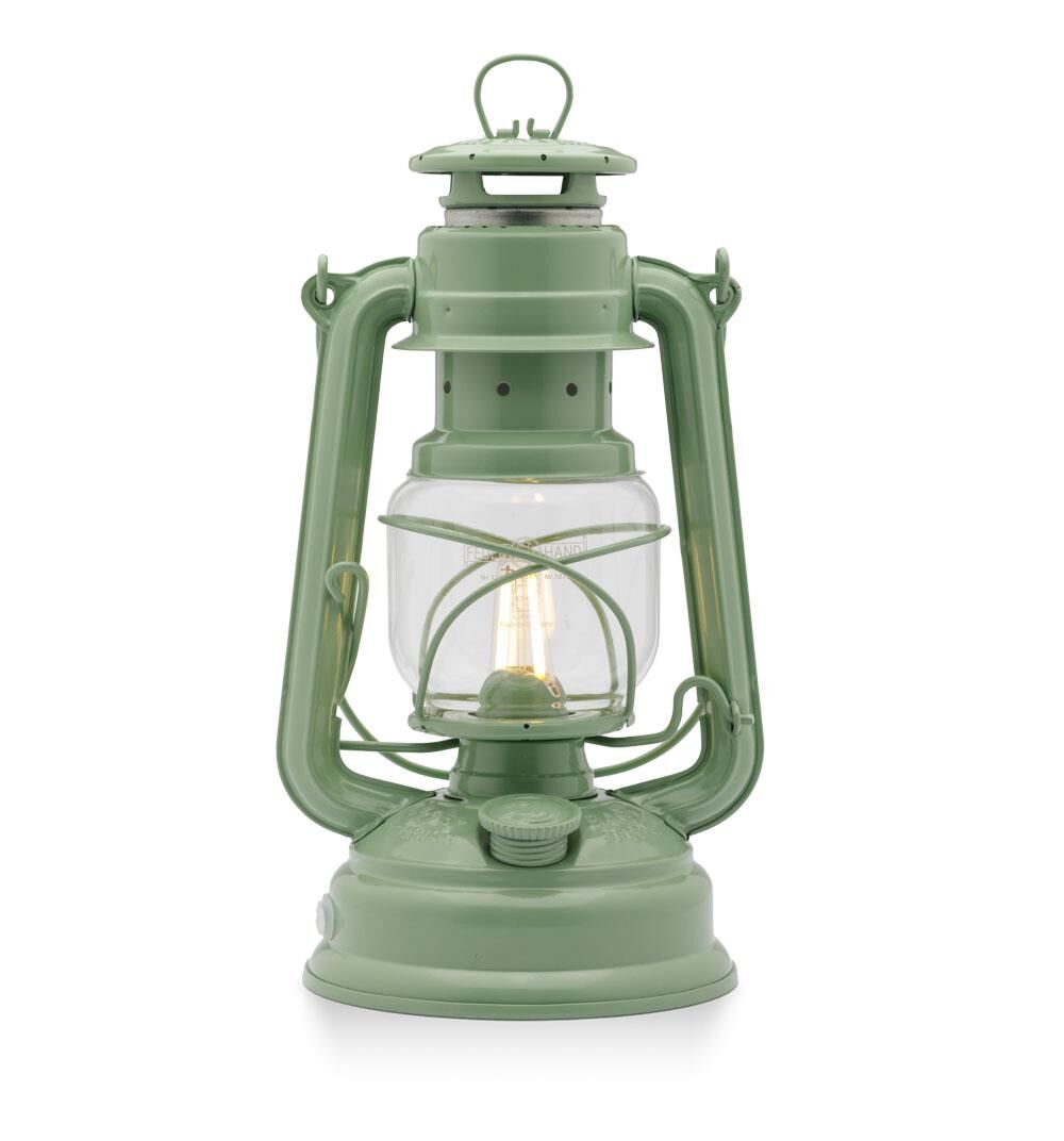 Feuerhand LED Laterne Baby Special 276 Sage Green bis 150 Lumen von Feuerhand Feuerhand LED Laterne Baby Special 276 Sage Green bis 150 Lumen von Feuerhand