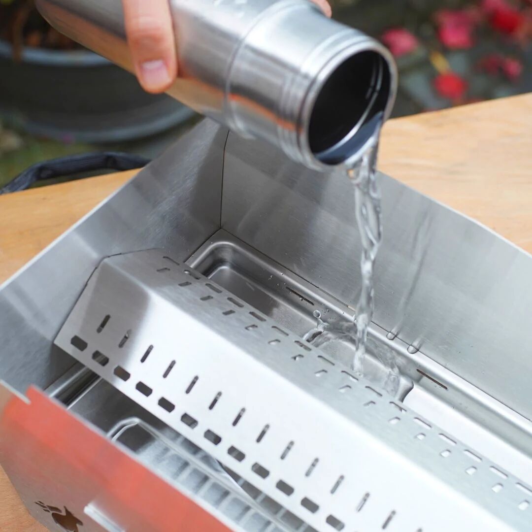 2te Wahl SKOTTI Grill 2.0 aus Edelstahl + Gasschlauch mit Regulator von SKOTTI 2te Wahl SKOTTI Grill 2.0 aus Edelstahl + Gasschlauch mit Regulator von SKOTTI