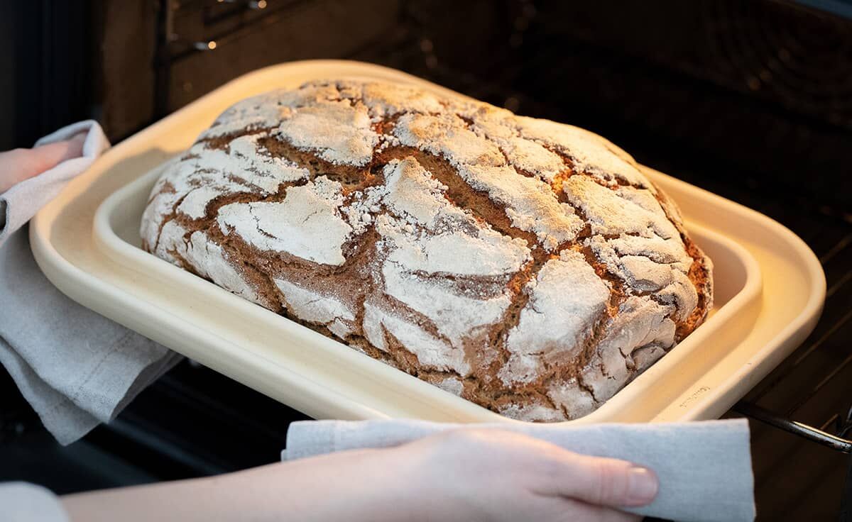 DENK Keramik Bread&Cake XL - Die patentierte Backplatte aus CeraFlam Keramik - BCXL von DENK Keramik