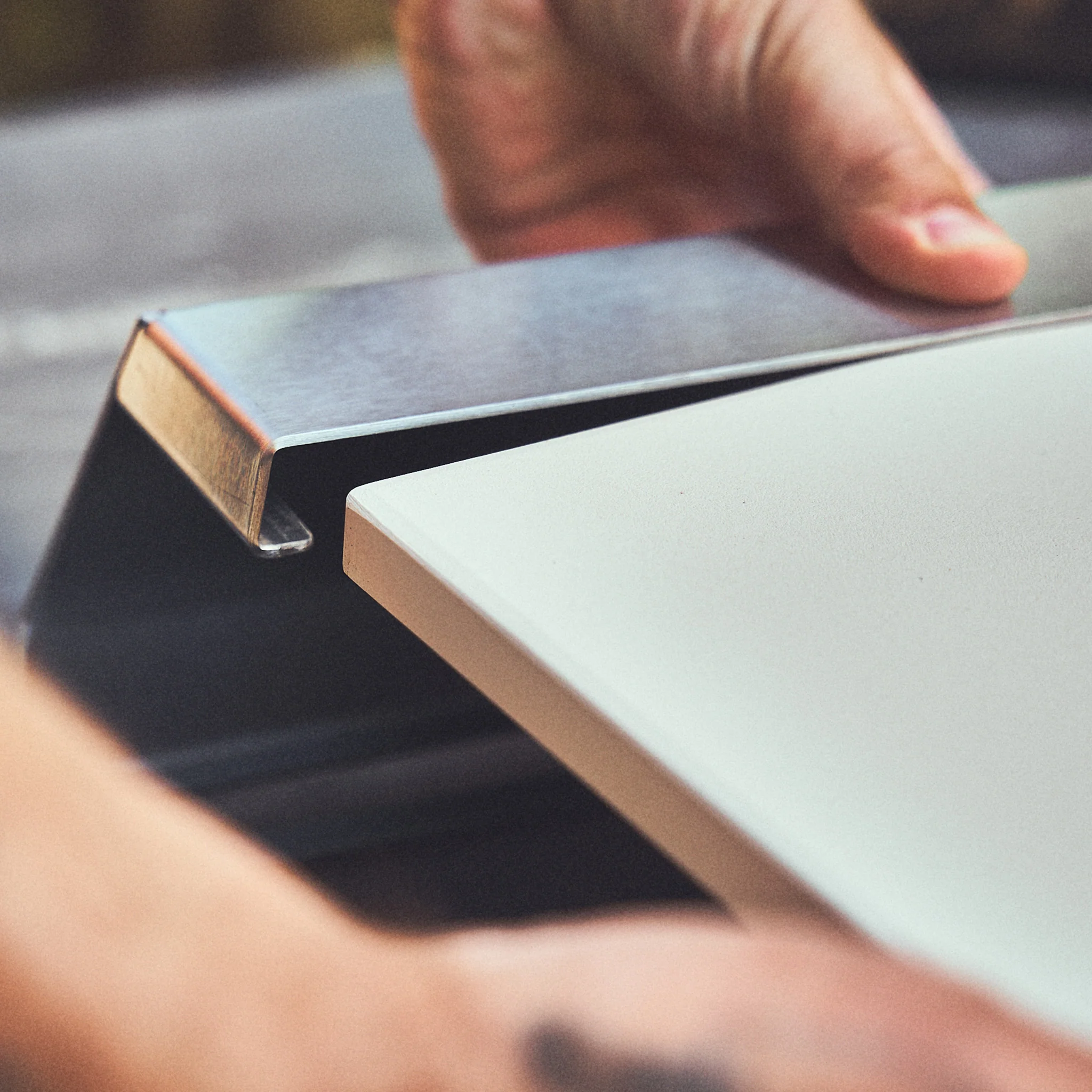 BURNHARD Pizzaaufsatz Starter-Set 2-tlg. mit Infrarot-Thermometer von BURNHARD