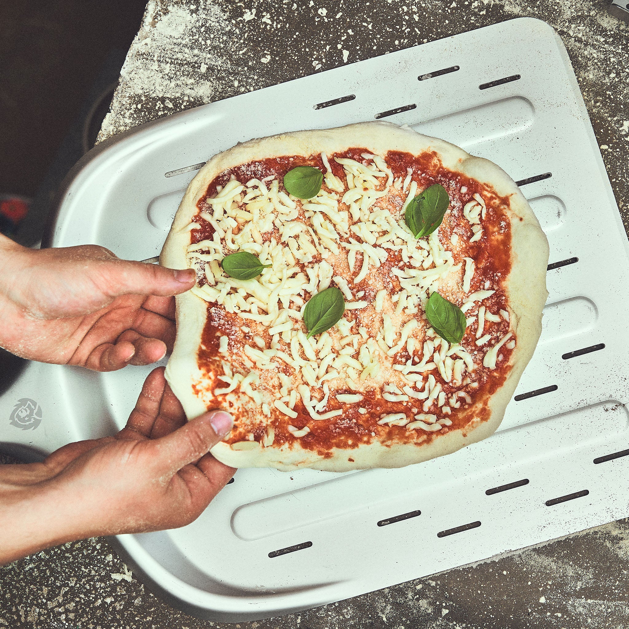 BURNHARD Pizzaaufsatz Starter-Set 2-tlg. mit Pizzaschieber 36 cm von BURNHARD