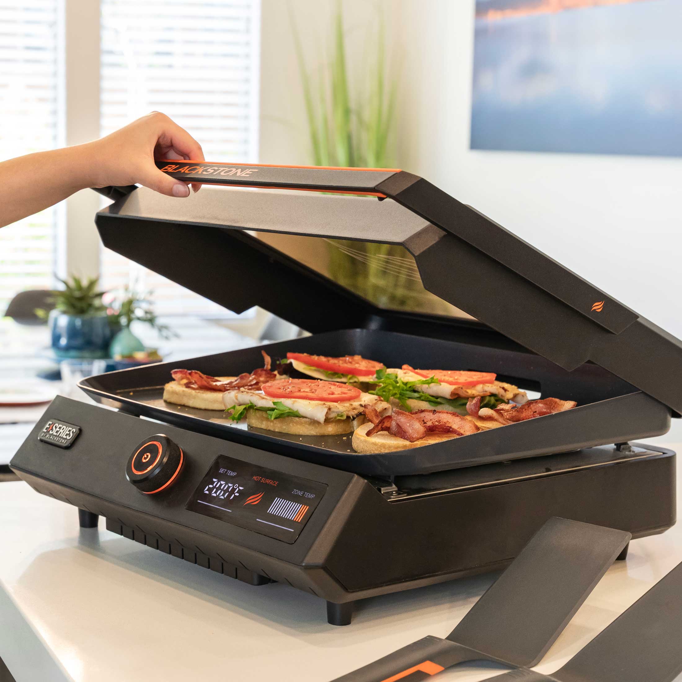 BLACKSTONE 17″ Elektro Griddle Tischgrill von Blackstone