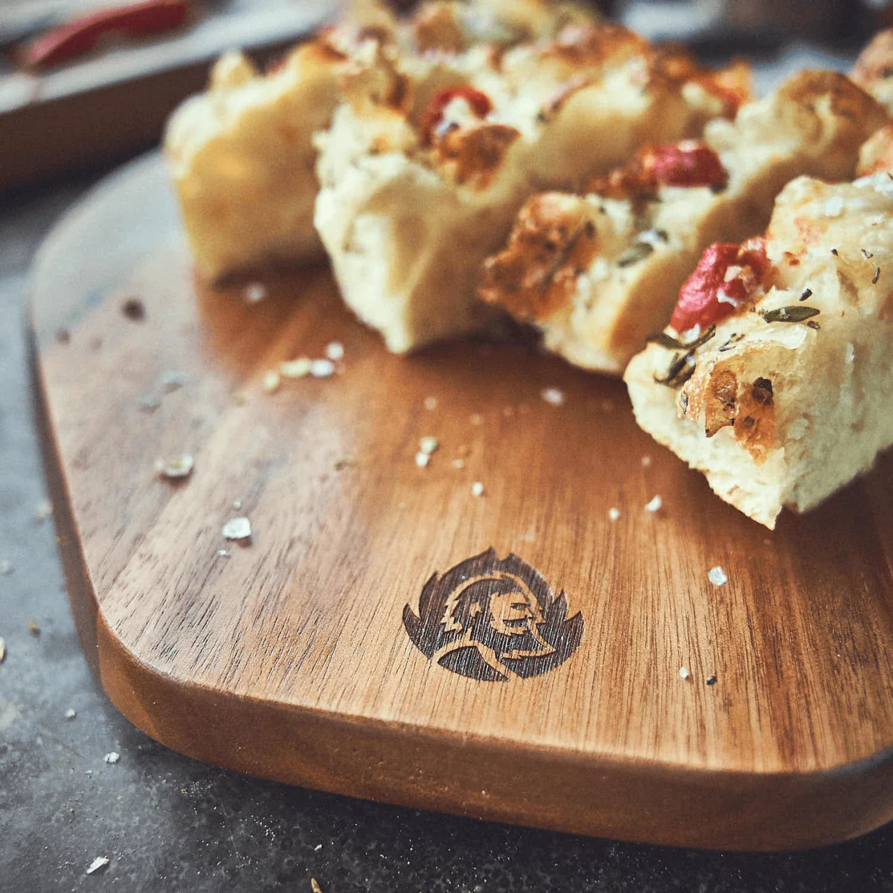 BURNHARD Pizzastein mit Pizzaschaufel, Pizzawiegemesser und Pizzabrett von BURNHARD