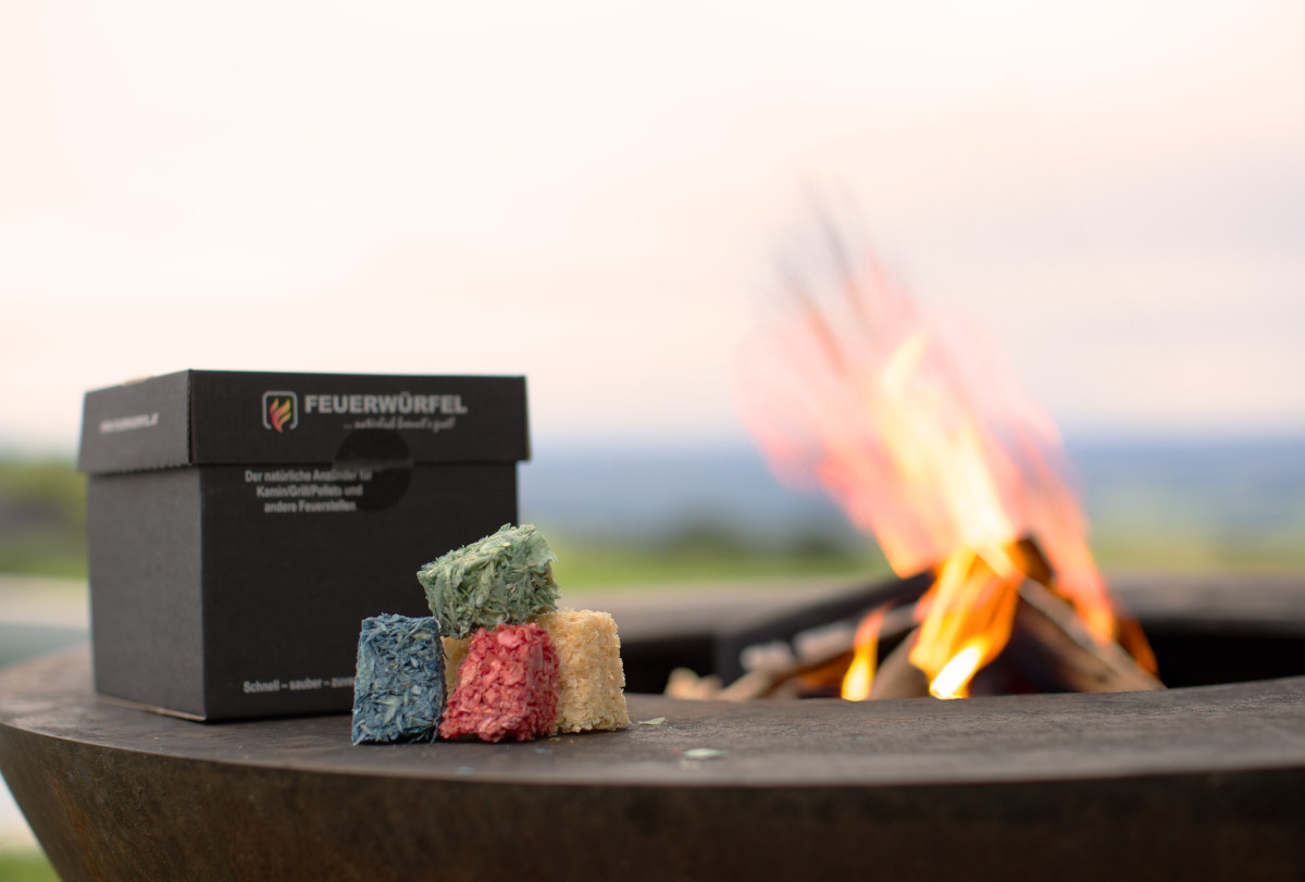 500g Feuerwürfel für Kamin & Ofen & Grill von SILVER GmbH