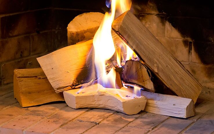 Feueranzünder und Stapelhilfe für alle holzbetriebenen Feuerstellen aus CeraFlam® Keramik - DFA von DENK Keramik